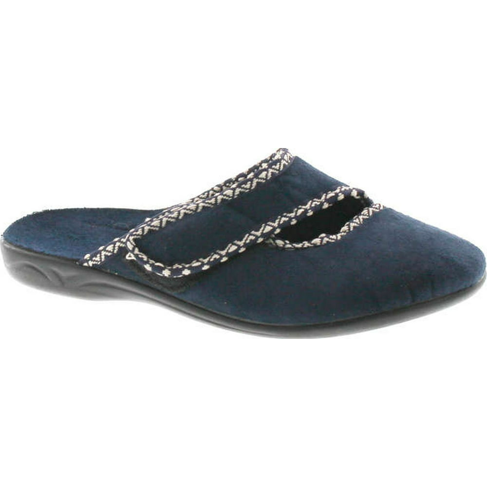 SC Home Collection - Sc Home Collection Womens 171 Closed Toe Low Wedge ...