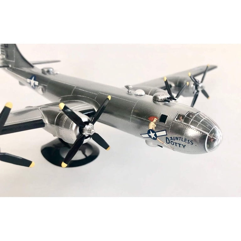 Atlantis B-29 Superfortress WWII Bomber 1:120 Scale Plastic Model