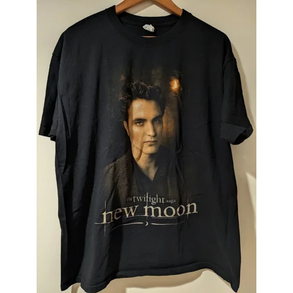 Vintage Twilight Saga New Moon Edward Cullen Black X-Large T-Shirt