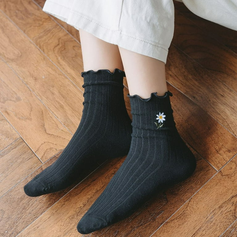 ZUARFY Women Girls Daisy Floral Embroidery Ankle Socks Ruffles