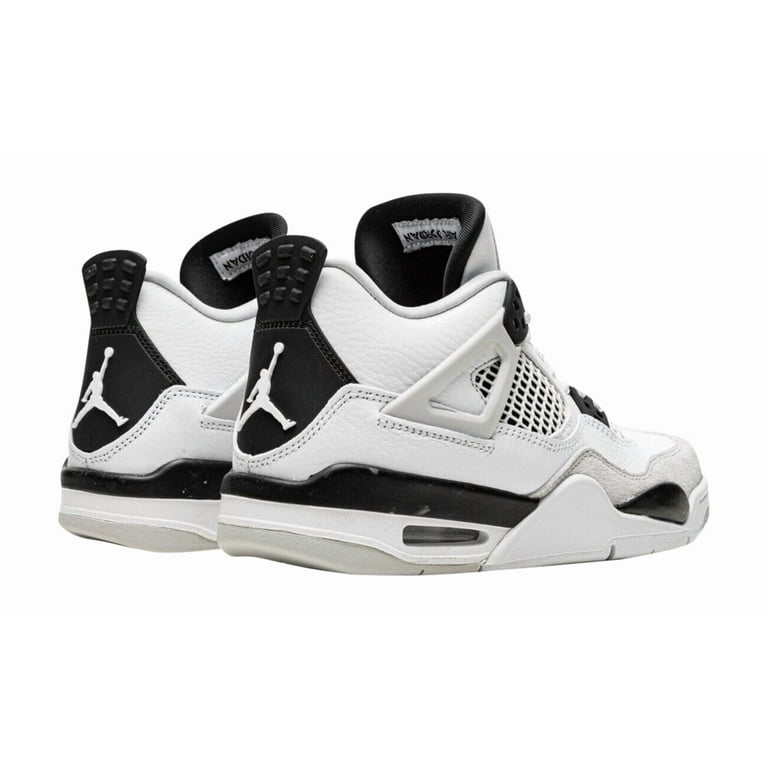 新品未使用　Nike Air Jordan 4 \