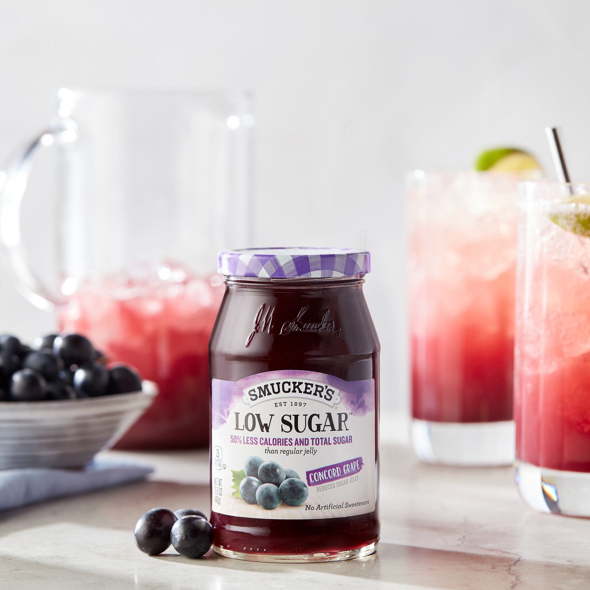 (4 pack) Smucker's Low Sugar Reduced Sugar Concord Grape Jelly, 15.5 Ounces