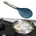 thumbnail image 1 of Colador de malla, colador de cocina con mango, cuchara anti escaldado, colador de alimentos, cuchara de pasta con mango largo para albóndigas, pasta azul BLESIY colador de cocina, 1 of 8