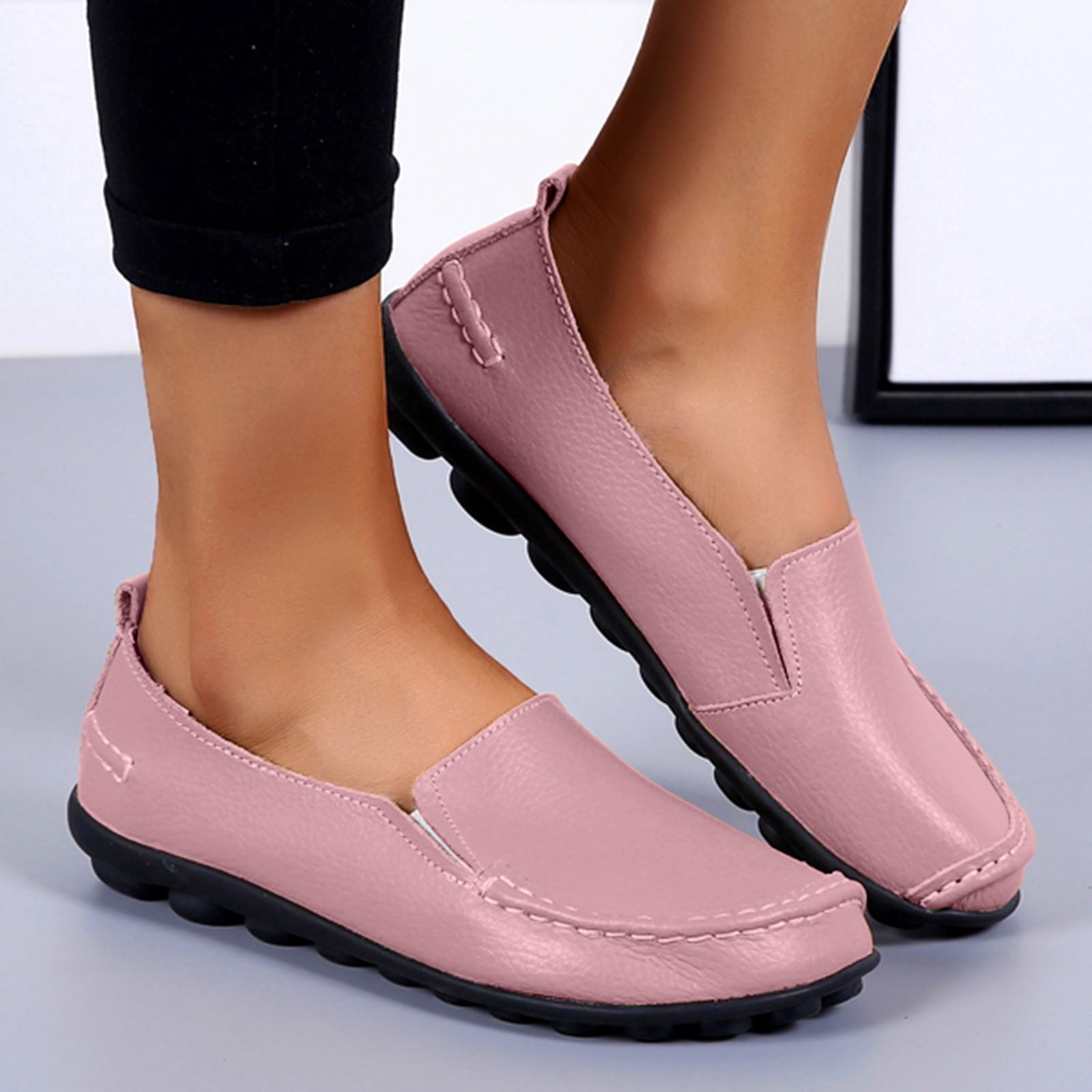Dakaela Women's Leather Loafers Comfortable Casual Moccasins Soft Walking Driving Slip on Flat Shoes