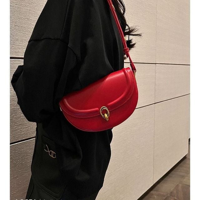 Fashion Gucci Saddle Bag  Saddle bags, Fashion bags, Bags