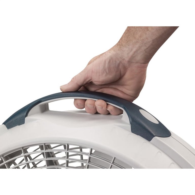 Lasko 20 Pivoting Wind Machine® Air Circulator Floor Fan with 3- Speeds,  3300, Gray - Walmart.com