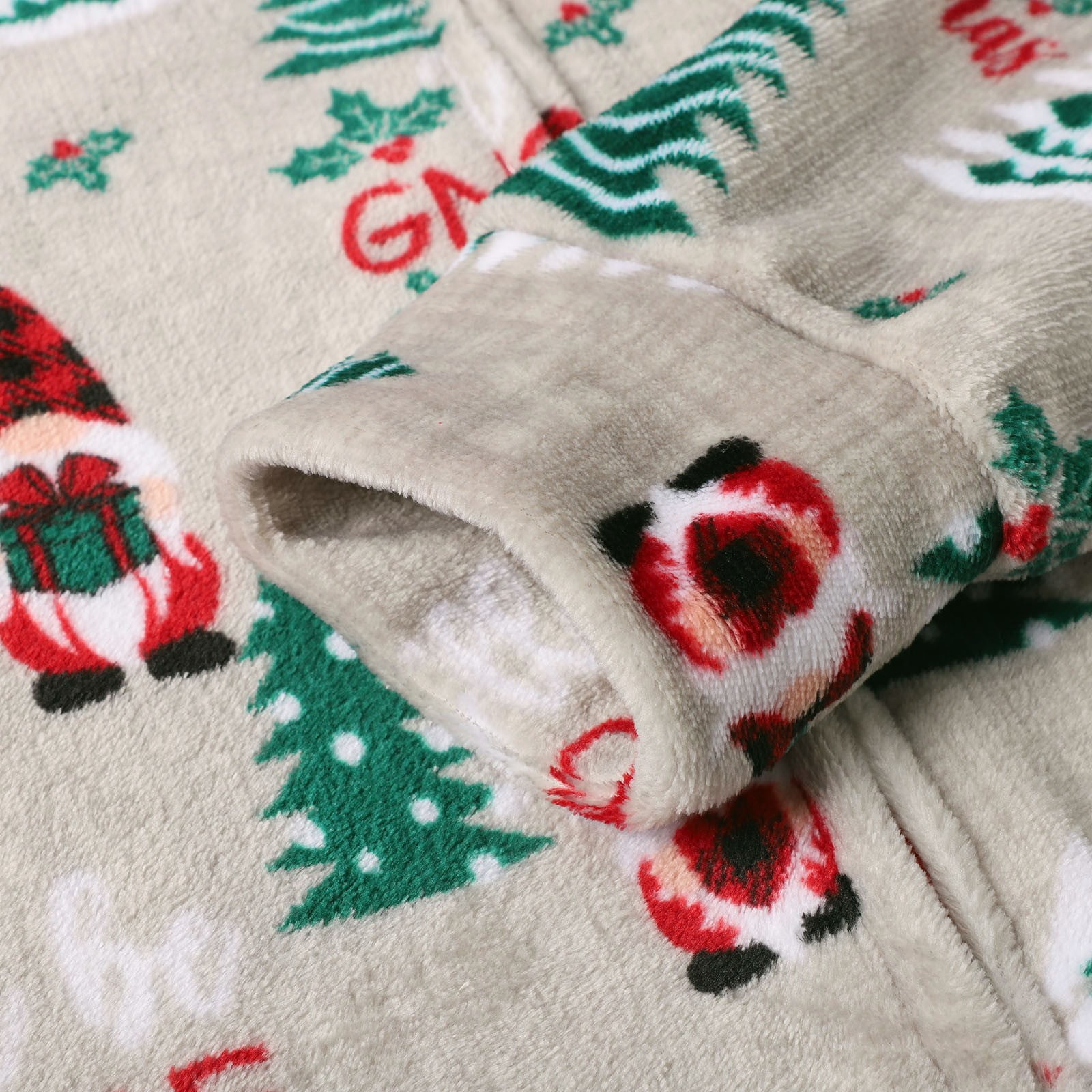 CUZIBR Christmas Family Pajamas Thickened Downy Long Sleeve Hooded Full Zipper Up Overall Sleepwear Outfits Lovely Snowflake Snowman Print One Piece Jumpsuits Loungewear For Baby,Grey,6-9 Months