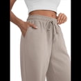 thumbnail image 2 of Pantalones Deportivos de Pierna para Mujer, de Cintura Alta, Holgados, con Cordón y Bolsillos Café Ligero XL, 2 of 7