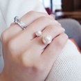 thumbnail image 4 of Wweixi Bijoux pour Femmes Élégant Perle Simulée Bague Ajustable en Forme de U, 4 of 9