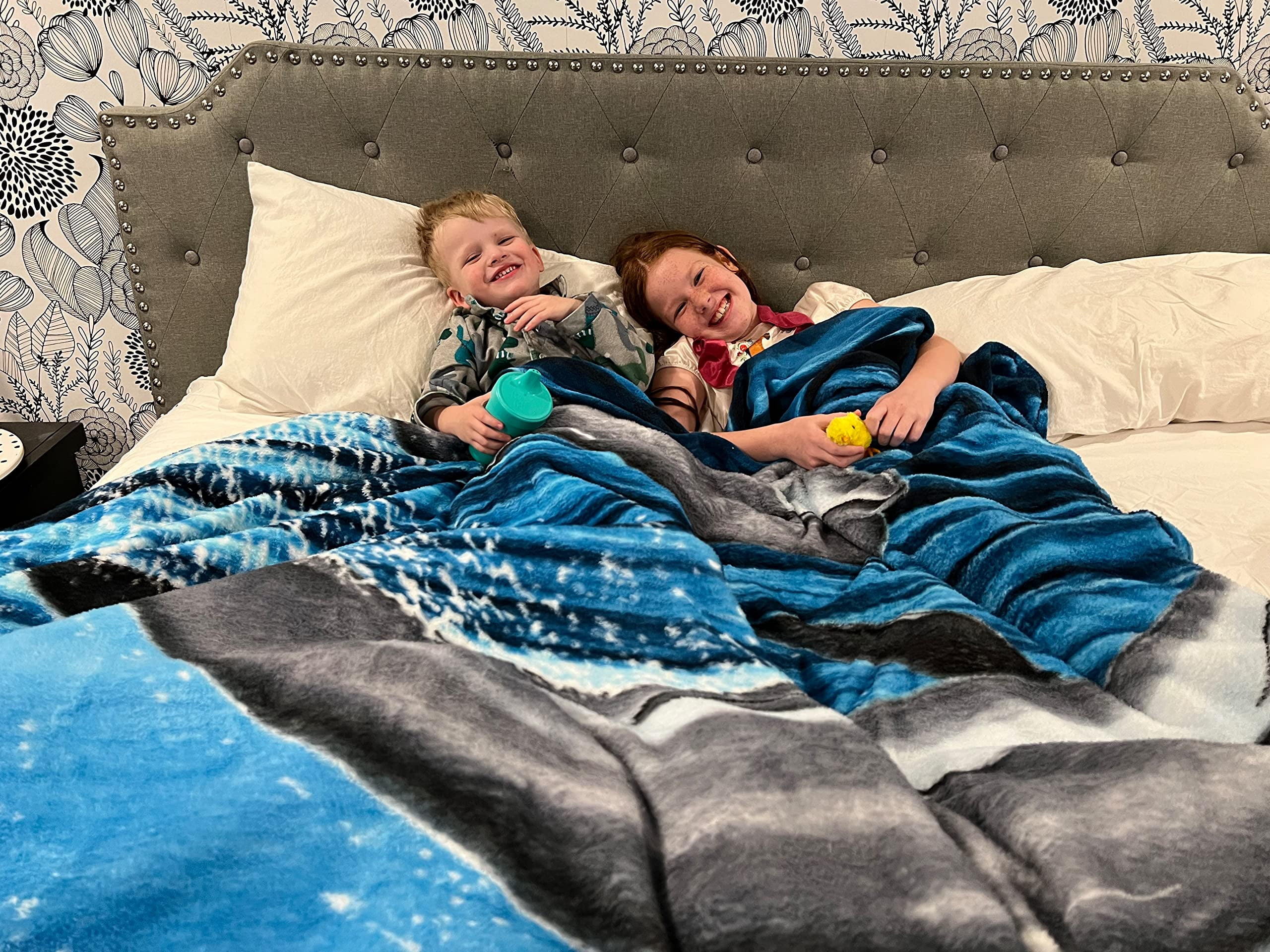 Dawhud Direct Super Soft Fullqueen Size Fleece Blanket 75