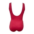 thumbnail image 2 of Traje de Baño Ocean Pacific para Mujer Completo con Textura, Escote en V con Contraste Rojo Talla CH, 2 of 4