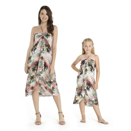 

Matching Hawaiian Luau Mother Daughter Halter Dress in Tropical Patterns