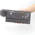 thumbnail image 1 of Monedero Bolso Cartera con solapa de PU para mujer con bola de felpa Monedero Lady Butterfly (Gris), 1 of 5