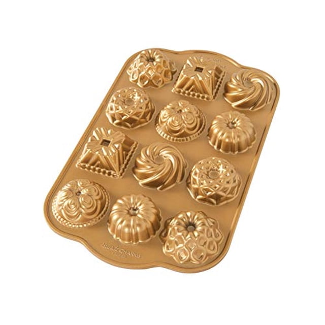 Molde para Bundt de Nordic Ware Charms, capacidad de 1.2 tazas, color dorado