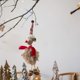 thumbnail image 3 of xihome Muñeco colgante de tela con forma de ratn, con gorro y bufanda navideños. Juego de 3 adornos para el rbol de Navidad, ideales para la decoracin festiva del hogar., 3 of 5