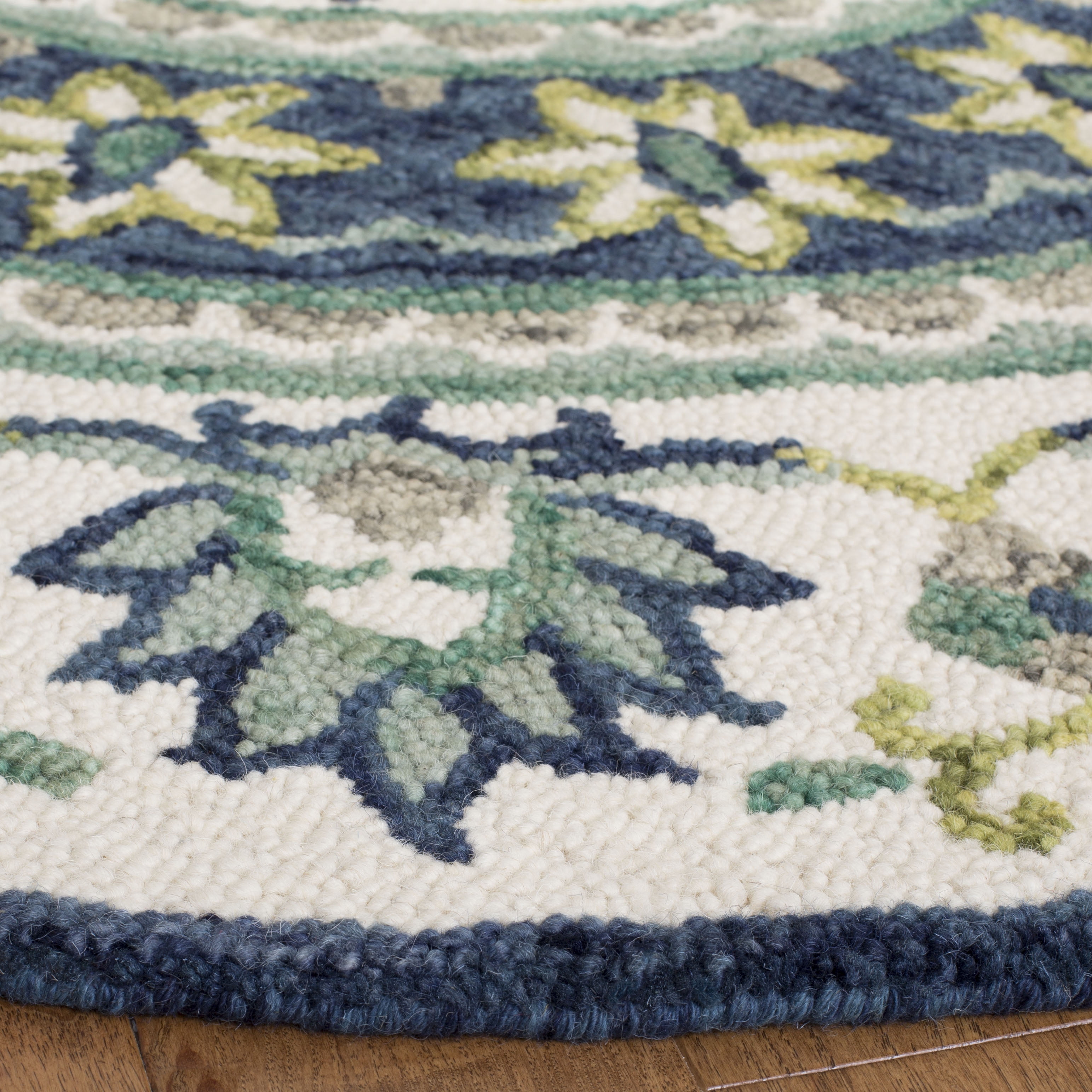 SAFAVIEH Novelty NOV606M Handmade Ivory / Blue Rug