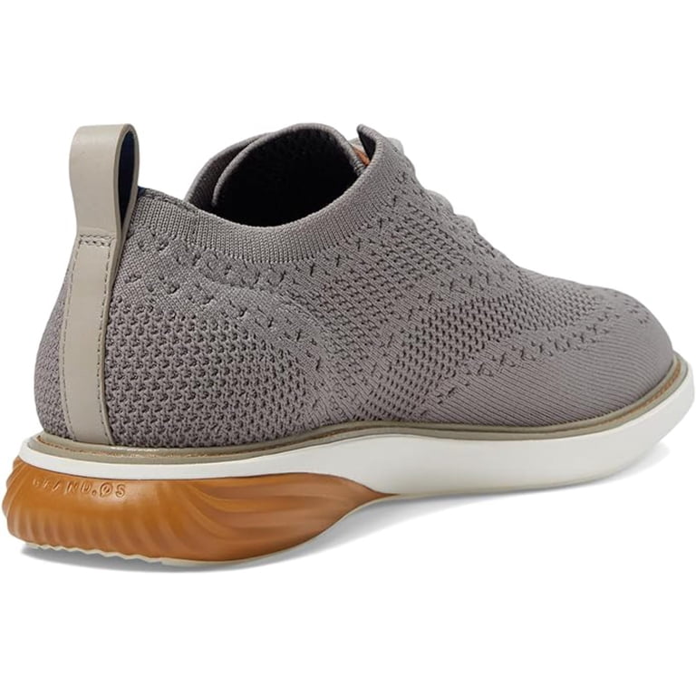 Cole Haan Men display picture 1