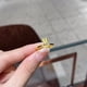 thumbnail image 1 of unbranded Anillo Dorado De En Cobre Ajustable Para Usar En Eventos Y Complementar Tu Estilo, 1 of 7