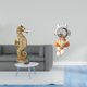 thumbnail image 2 of Escultura de resina de dorado, figura decorativa para oficina, dormitorio, sala de estar, chimenea, mesa, centro de mesa y adorno para tart, 2 of 8