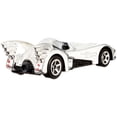 thumbnail image 2 of Hot Wheels Batman Véhicule Batmobile, 2 of 4