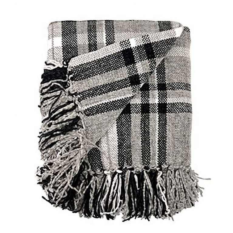 Fennco Styles Chenille Woven Plaid Tassel Throw Blanket 50