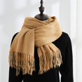 thumbnail image 1 of Bufanda de moda para hombre, bufanda cálida, suave, amigable con la piel, larga, con borla, envolturas de Cachemira, a prueba de viento en días fríos, Pashmina Unisex, Invierno Fivean unisex, 1 of 2