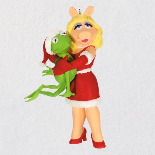 The Muppets Kermit S Holiday Hug Kermit And Miss Piggy Ornament Walmart Com