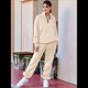 thumbnail image 4 of Conjuntos de Dos Piezas para Mujer: Jersey de Larga con Media Cremallera y Pantalón Deportivo Holgado con Bolsillos. Albaricoque M, 4 of 8