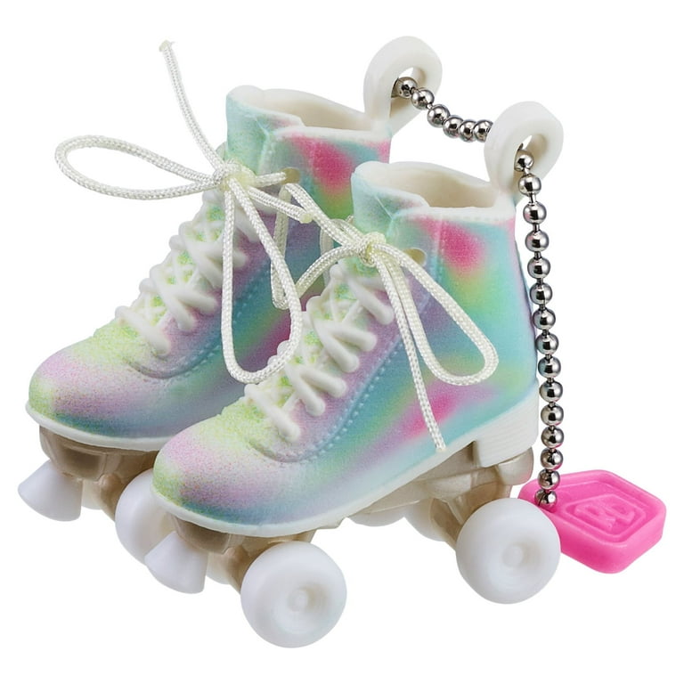 POCKET MONEY - Real Littles micro trainer and roller skate assortment