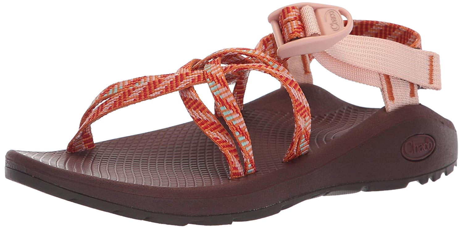 rose gold chacos