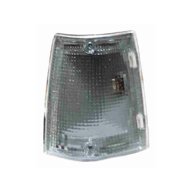 Cuarto Tyc Compatible Con Mazda B2000 1986-1993 Color De Mica Blanco Lado Derecho Copiloto P