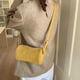 thumbnail image 2 of Bolso Bandolera Ocio Hombro Casual Axila Cuero Gamuza () Amarillo, 2 of 9
