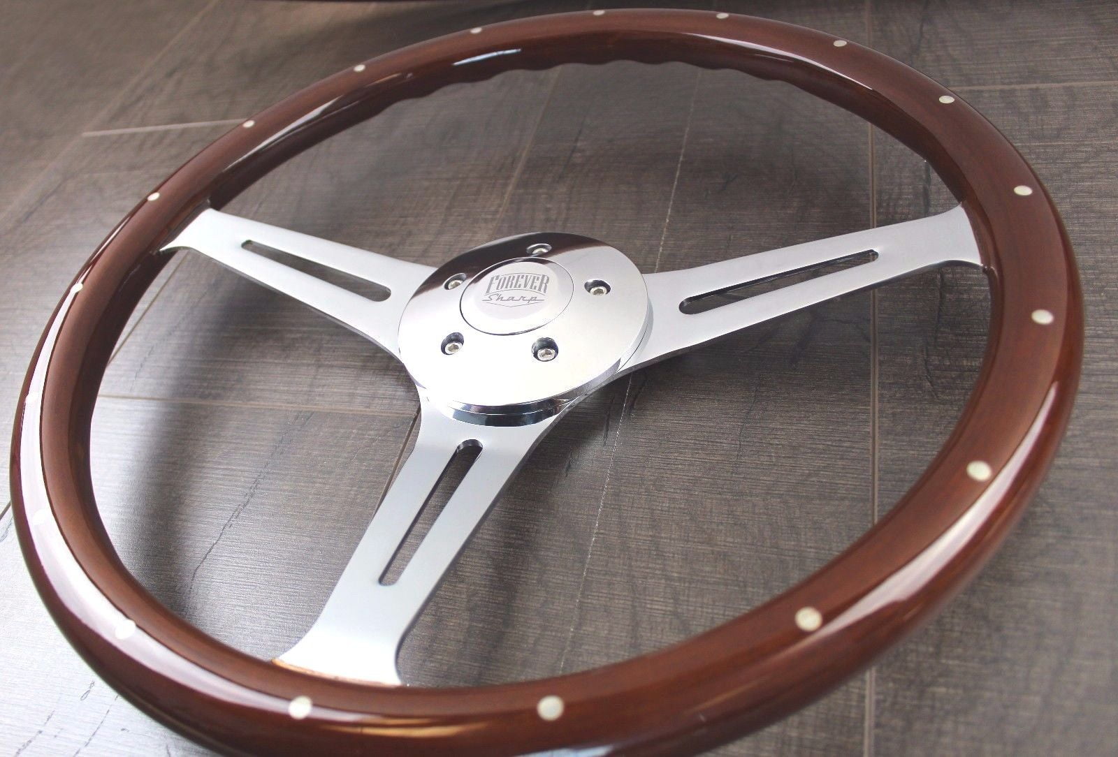 3 Spoke Steering Wheel 18" Wood Rivet (Freightliner, Kenworth