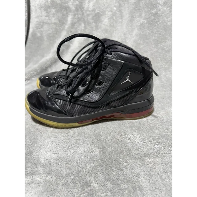 Ni - ke Ni - ke Air Jordan 2009 16.5 Team Black Varsity Red 375387-001 US Men Size 7.5