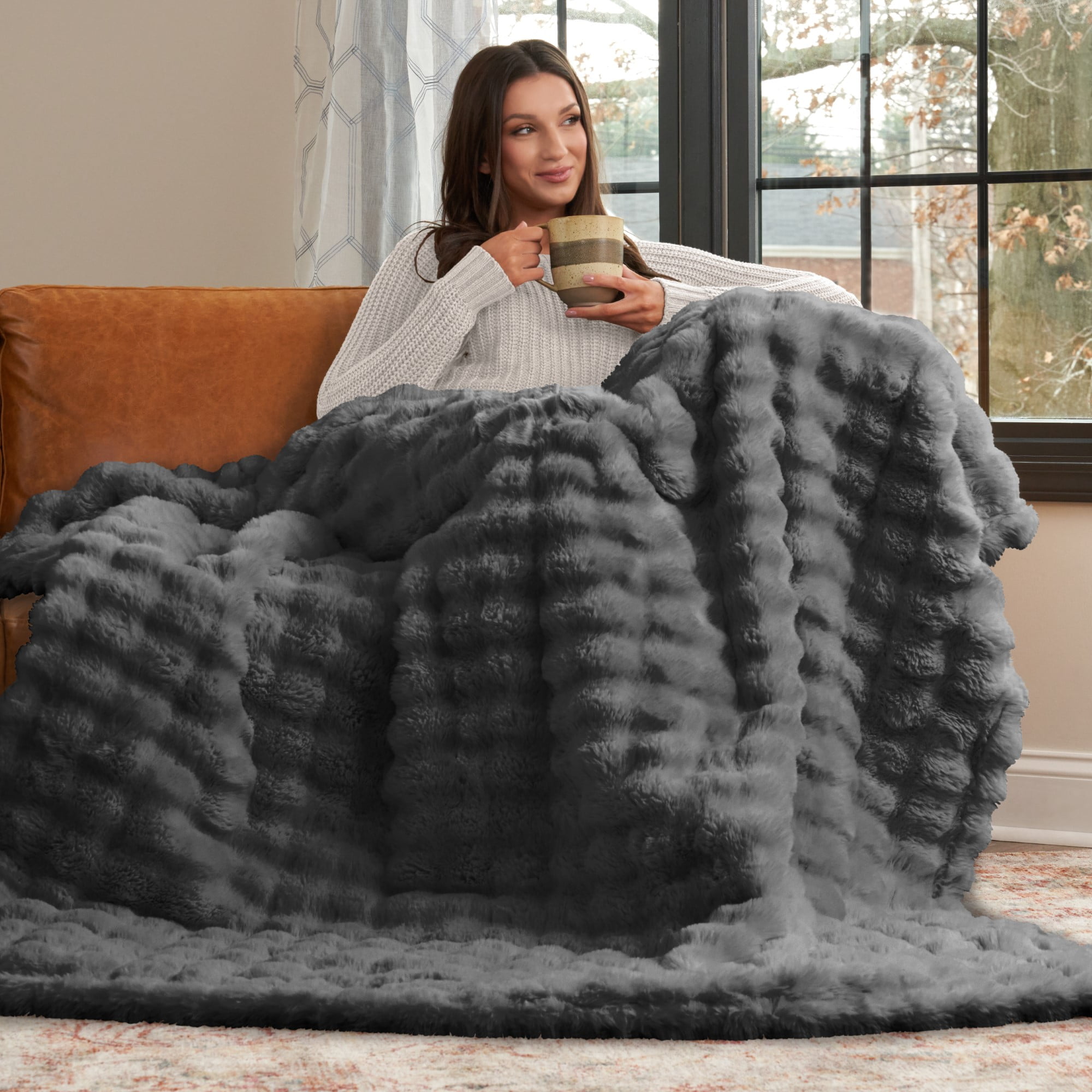 Serenade Textured Faux Fur Throw Blanket Lava Smoke 50X70 Inches – Soft Plush Fleece Throw Blanket
