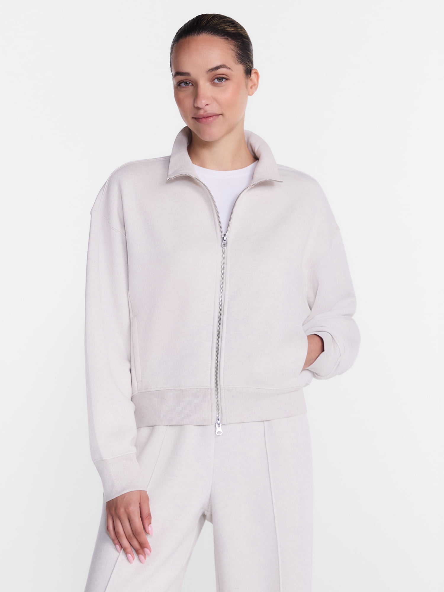 Athletic Works Women's Cropped Fleece Bomber Jacket with Long Sleeves, Sizes XS-XXL