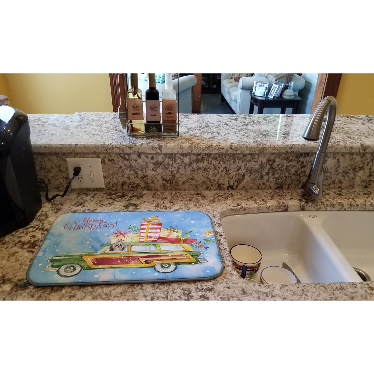 Caroline's Treasures Merry Christmas Shih Tzu Dish Drying Mat