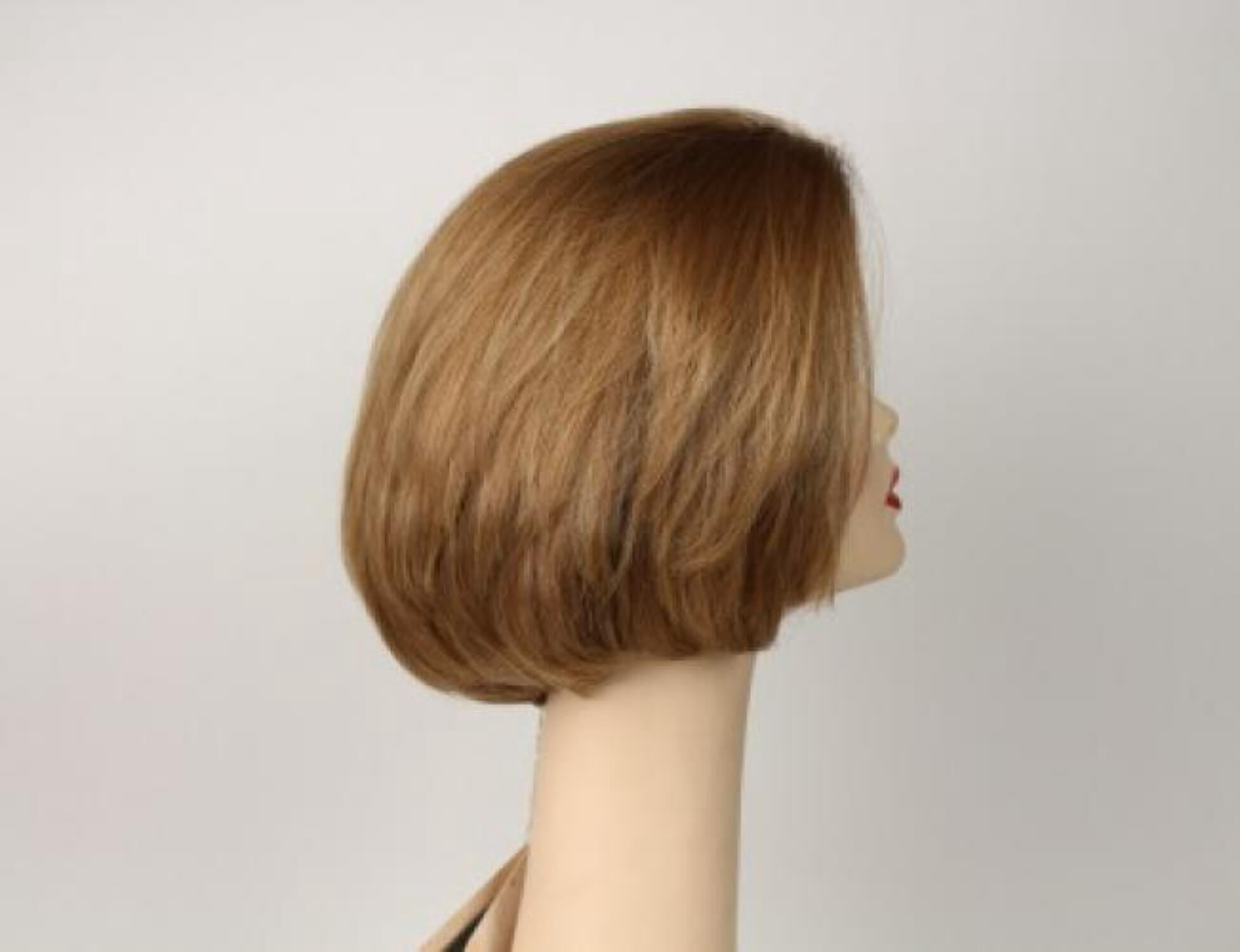 European Human Hair Freeda Wig Medium-Light Blonde Dorothy With Red Tones Size Small