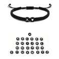 thumbnail image 1 of Pulsera personalizada con iniciales - Pulsera de hilo tejida a mano con amuleto de corazón blanco para protección y estilo, 1 of 1