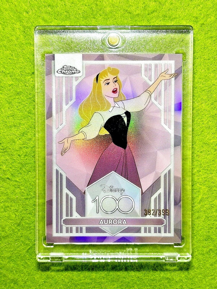 Buzz LightYear DISNEY 100 PINK REFRACTOR # /399 Toy Story CARD