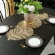 thumbnail image 4 of Camino de mesa largo estilo europeo | Diseño floral hueco estampado en PVC | Tapete aislante impermeable y antideslizante | Decoración de mesa de comedor resistente al calor de 89 x 30 cm, 4 of 5