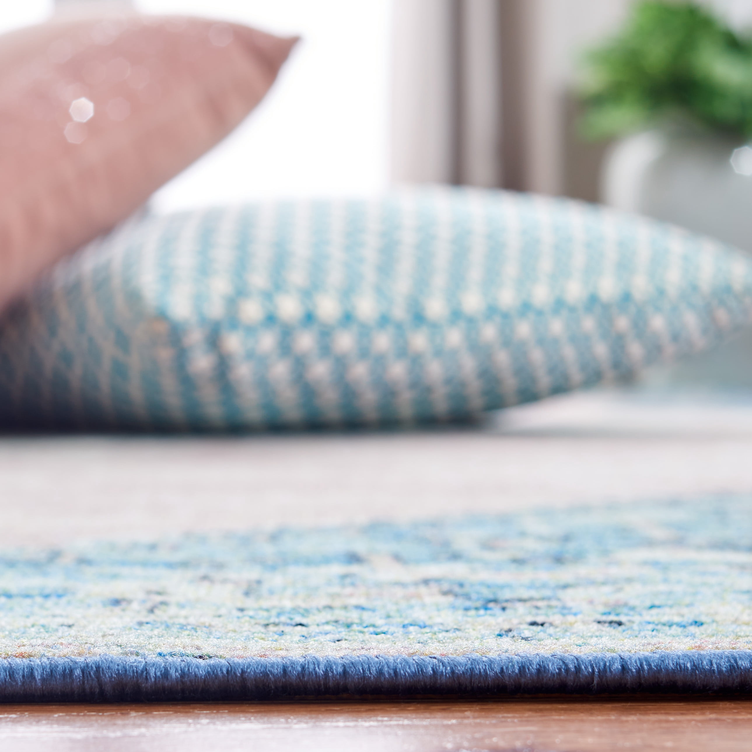 SAFAVIEH Journey Creighton Floral Distressed Area Rug, Blue/Pink, 7'9" x 10'