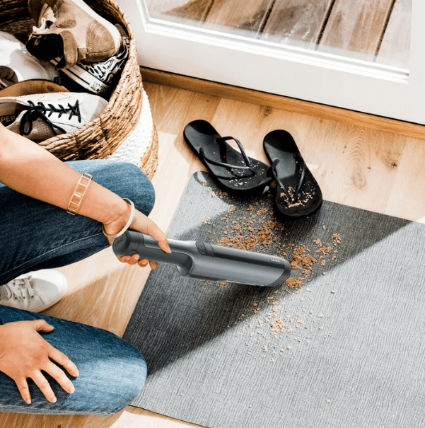 Shark WV412CO WANDVAC® POWER PET Cordless Handheld Vacuum – Ultra-Powerful Lightweight Pet Hair & Car Vacuum, Boost Mode, 2 Tools & Charging Dock