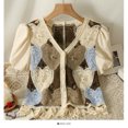 thumbnail image 2 of Blusa de mujer de punto a crochet con mangas abullonadas y botones delanteros bordados con corazón, cárdigan corto de verano para adolescentes y niñas, atuendo de Fairycore, 2 of 5