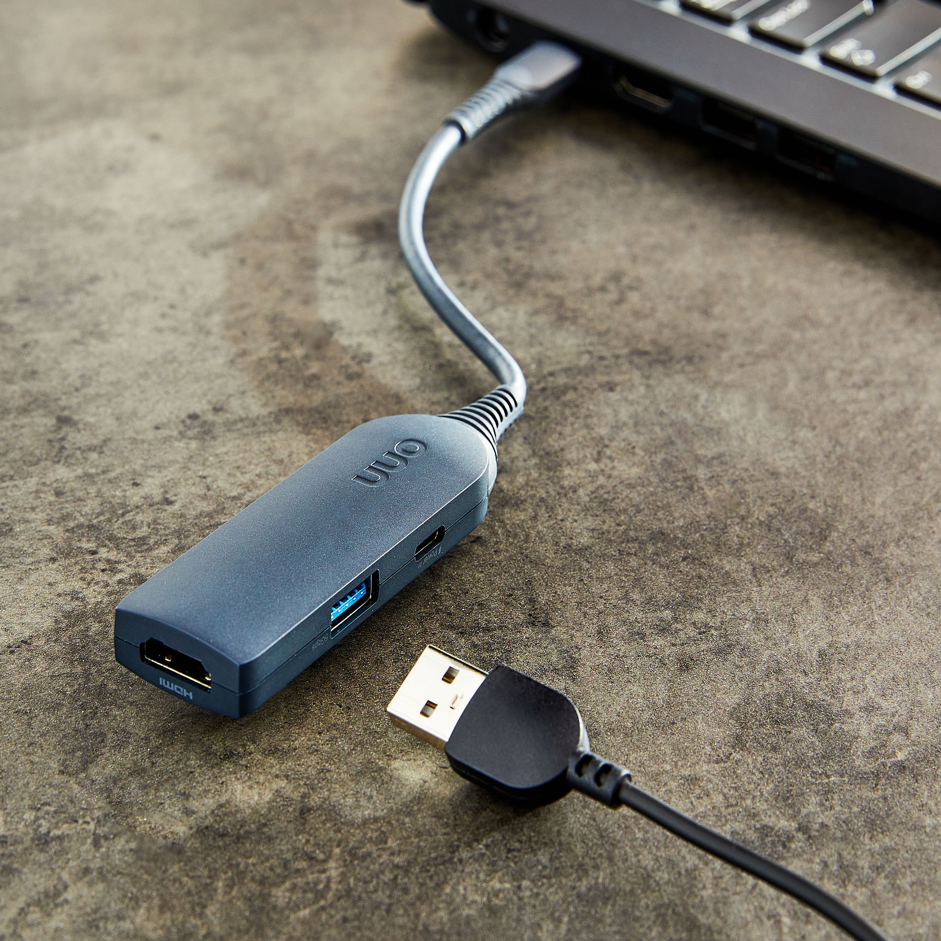 Adaptador ONN USB Tipo C 3 en 1 con cable de 4 pulgadas 5
