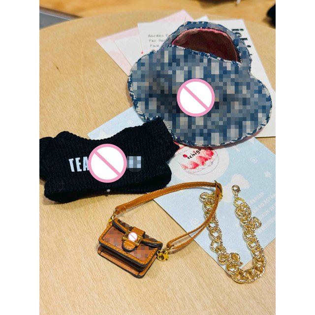 Recién llegado, camisetas de la segunda generación de Labubu, gorro de baño, mini guitarra, macarrones, colgantes para fiestas, ropa de Labubu, juguetes, regalos de cumpleaños