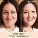 thumbnail image 2 of Foundation IT Cosmetics CC+ Nude Glow, SPF 40, 32 ml, luz clara, 2 of 9