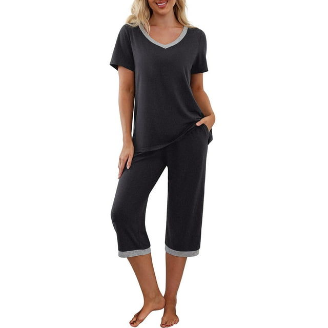 Sunloudy Ensemble de Pyjama pour Femme, T-shirt à Manches Courtes à Col en V et Pantalon Capri, Tenue de Nuit et de Détente, S-TG