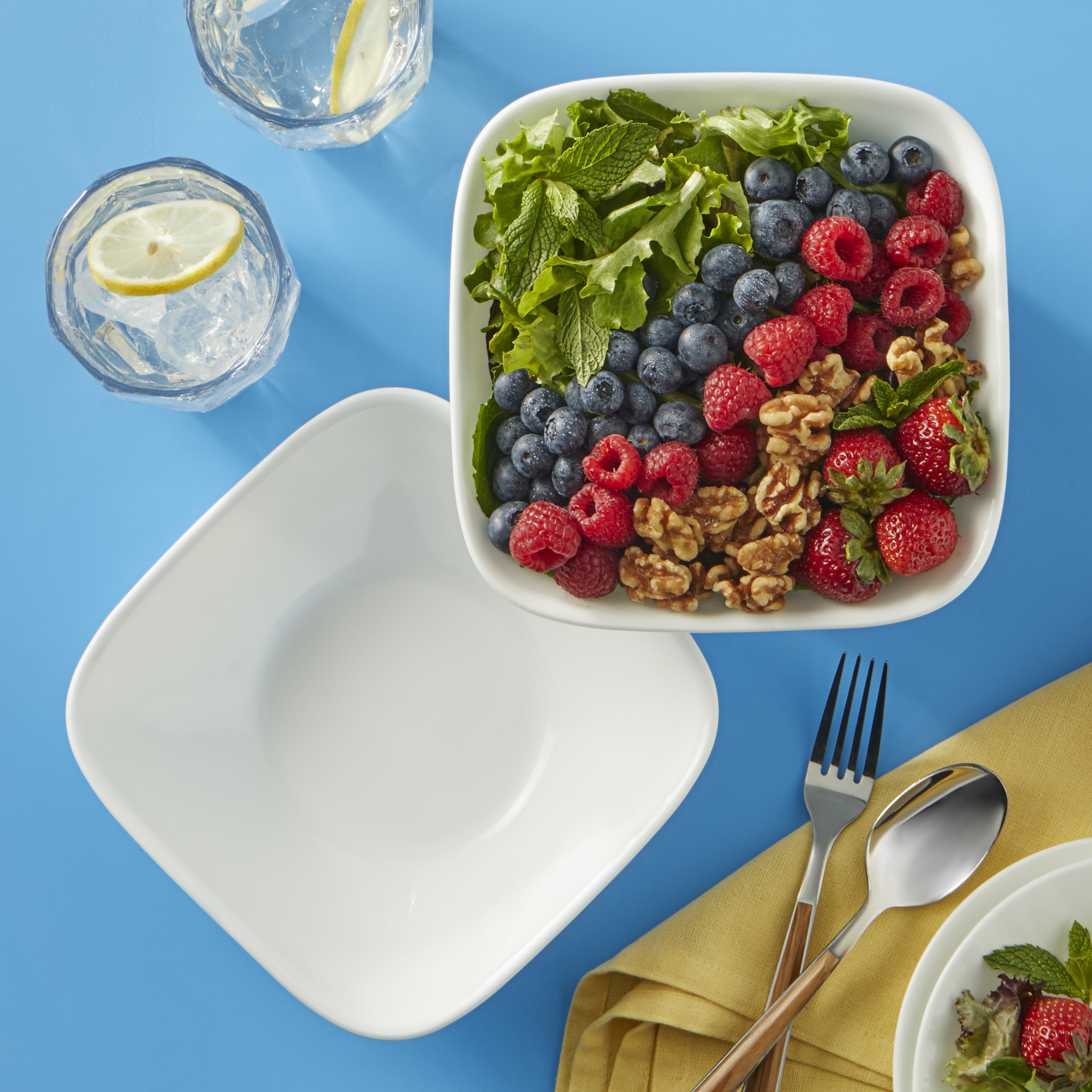 Corelle Pure White 32 oz Square Glass Serving Bowl (Set of 2)