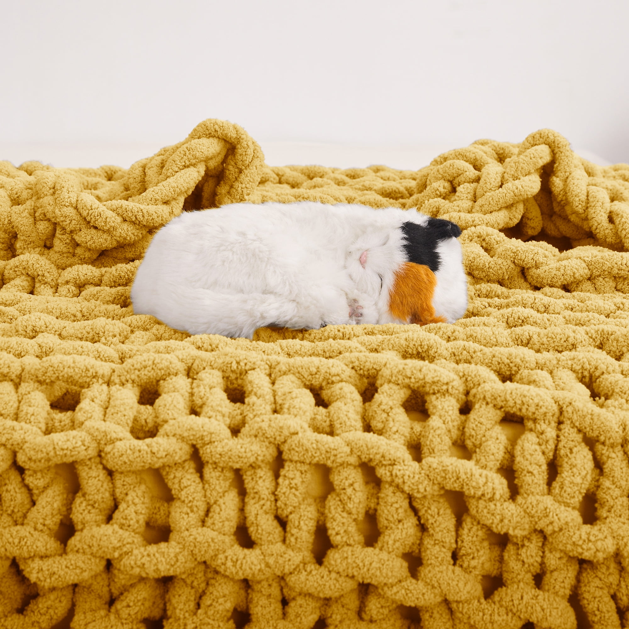 Viviland Chunky Knit Throw 30"x40" Mustard Yellow Soft Washable Chenille 100% Handmade Crochet for Couch Bed Sofa Home Decor